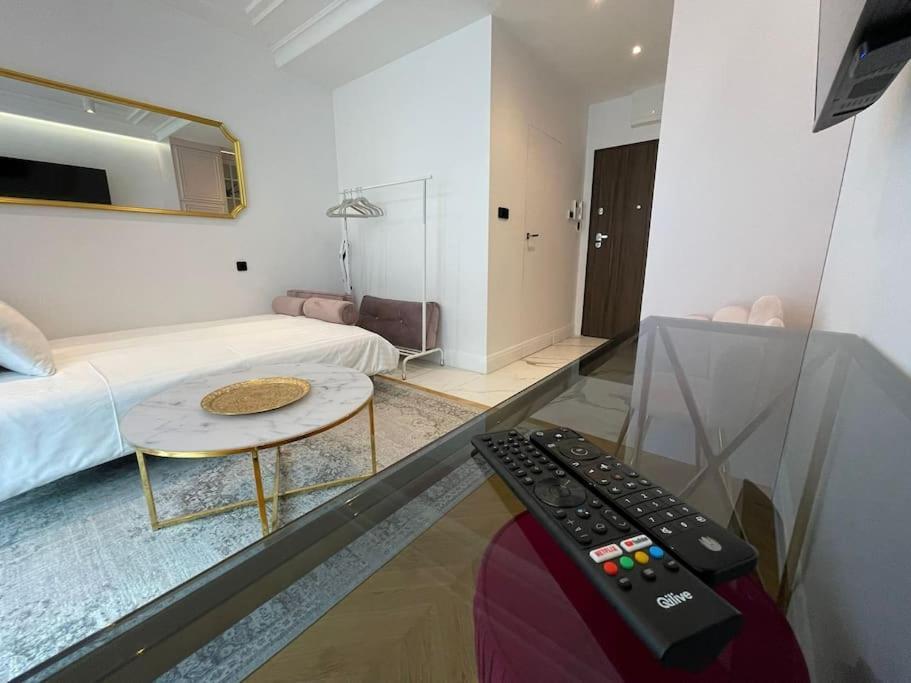 Apartament Pawia Charming Warszawa